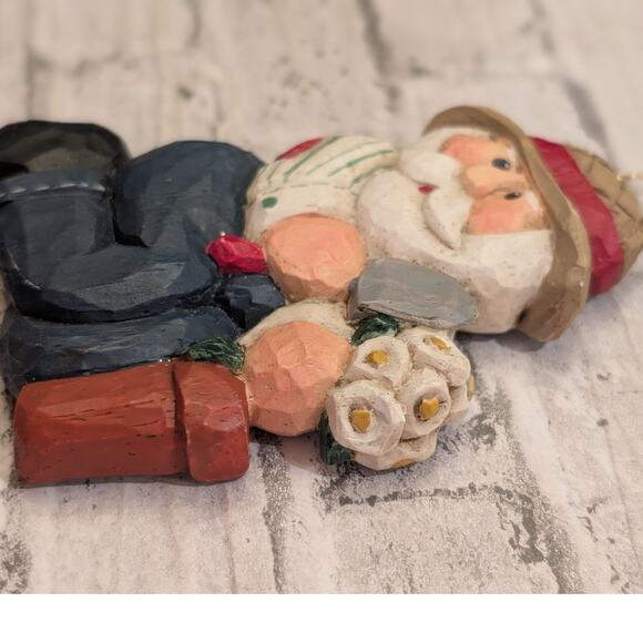 Eddie Walker GARDENER SANTA Ornament Flowers Christmas Midwest Cannon Falls - Picture 3 of 5